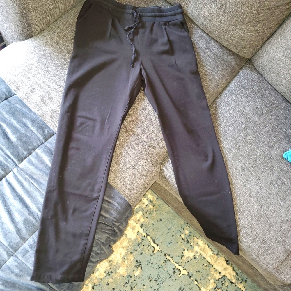 EAST. VILLAGE black pants size 40